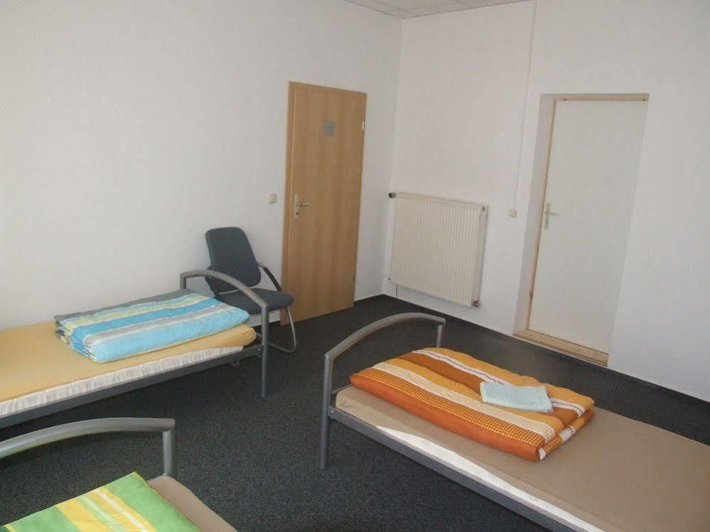Hostel Vorharz Aschersleben Esterno foto